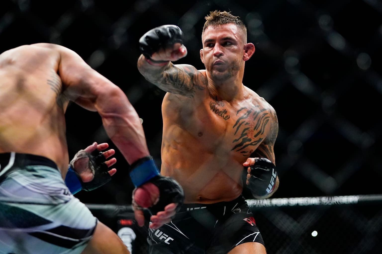 Dustin Poirier vs Benoit Saint-Denis: Betting Odds & Prediction