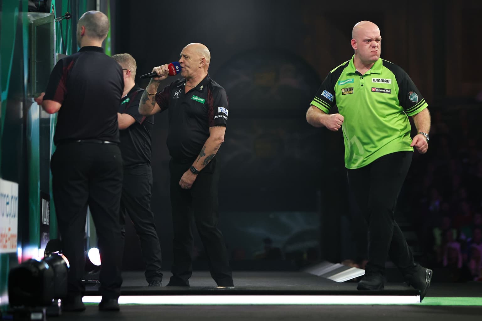 EXCLUSIVE: Bray backs Van Gerwen to win 2026 PDC World Championship
