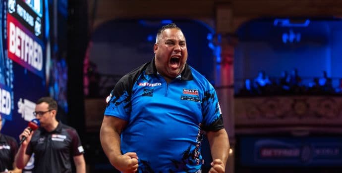Wattimena emotional after landing first PDC title