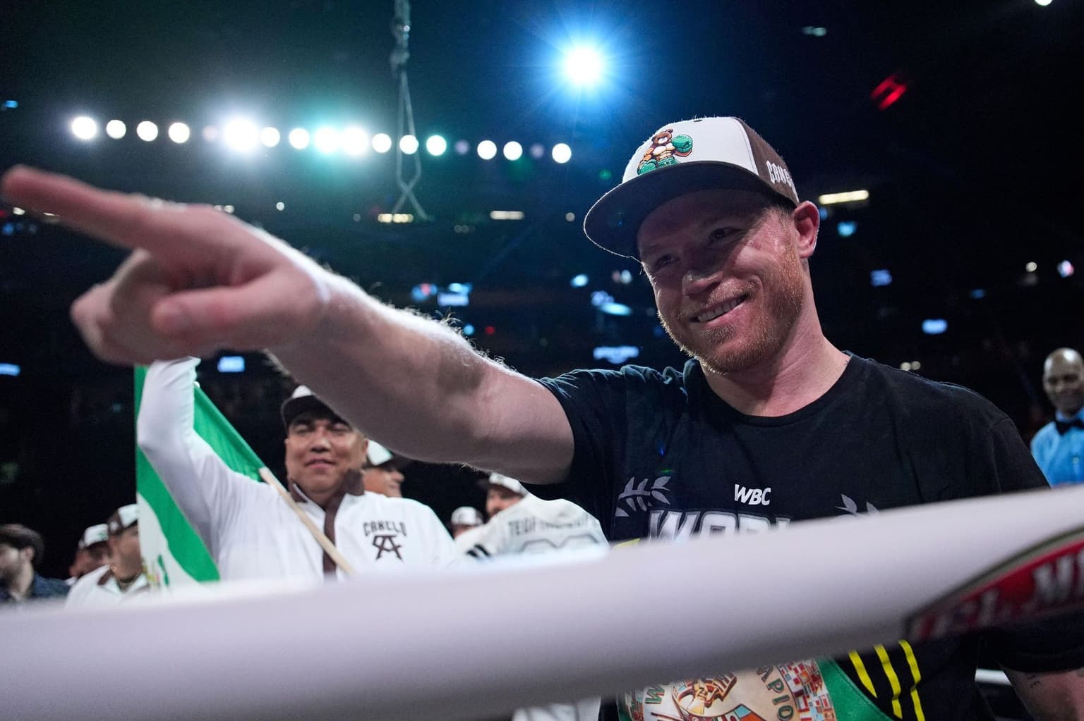 Inside the Ropes: Plenty on red alert as Canelo lottery re-opens for business