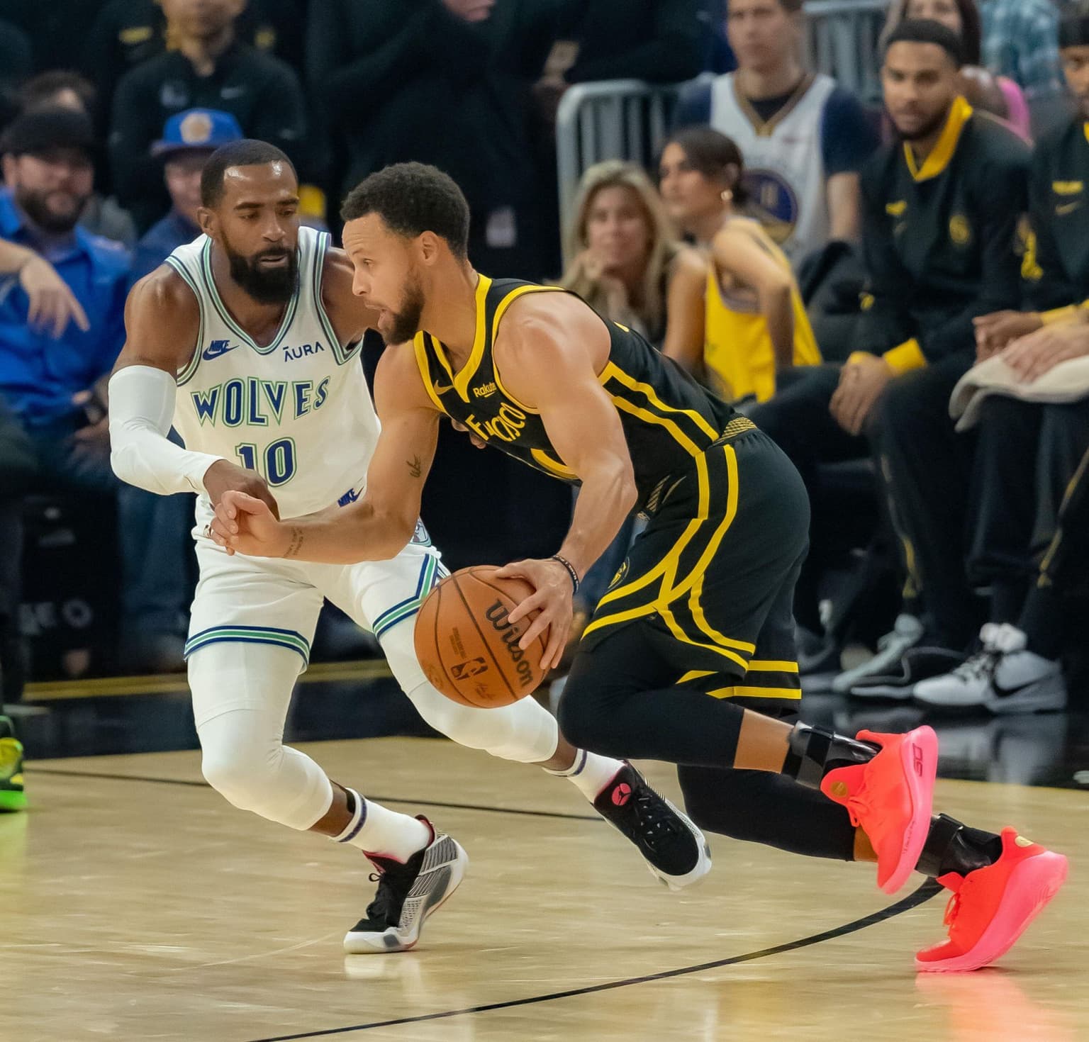 Minnesota Timberwolves vs Golden State Warriors: Betting Odds & Prediction